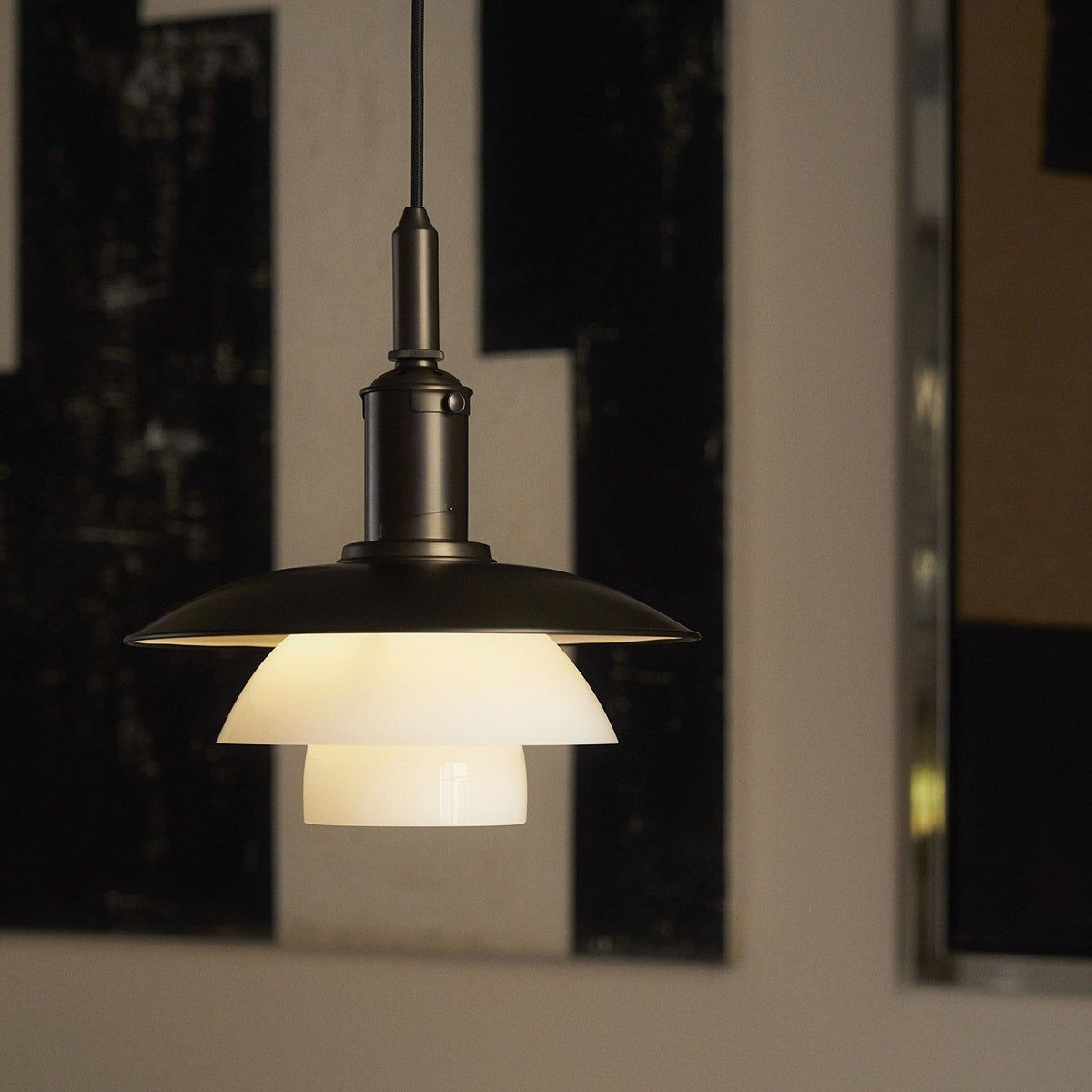 Louis Poulsen ルイスポールセン PH 3/3 Aged Brass Opal Pendant PH 3/3 エイジド・ブラス オパール ペンダント Φ285mm （エイジド・ブラス × 乳白ガラス） ポール・ヘニングセン