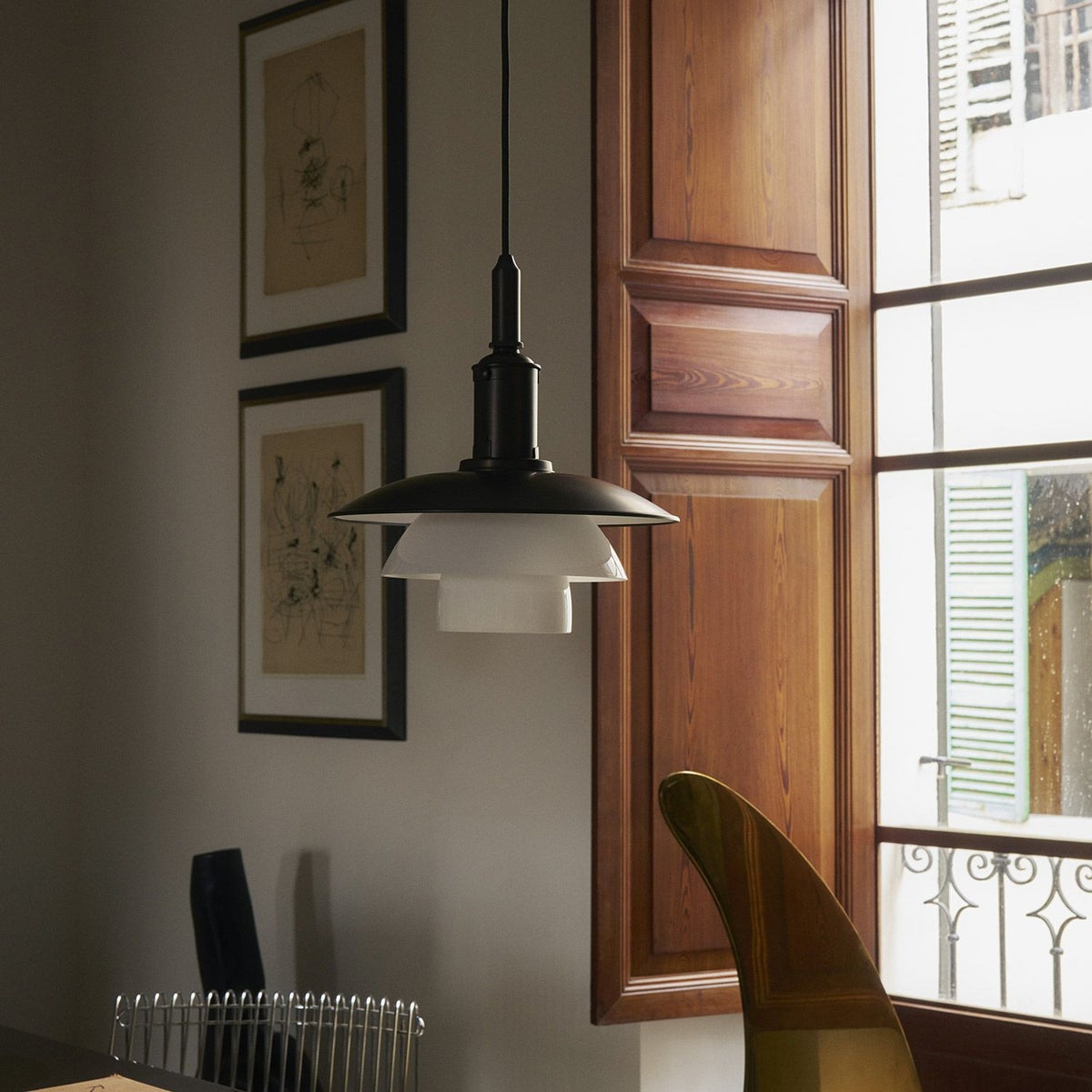 Louis Poulsen ルイスポールセン PH 3/3 Aged Brass Opal Pendant PH 3/3 エイジド・ブラス オパール ペンダント Φ285mm （エイジド・ブラス × 乳白ガラス） ポール・ヘニングセン