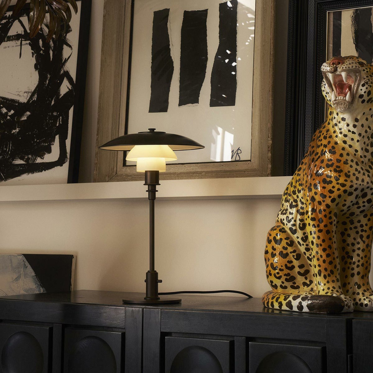 Louis Poulsen ルイスポールセン PH 3/2 Aged Brass Opal Table Lamp PH 3/2 エイジド・ブラス オパール テーブルランプ スタンドライト Φ285mm （エイジド・ブラス × 乳白ガラス） デザイン：ポール・ヘニングセン