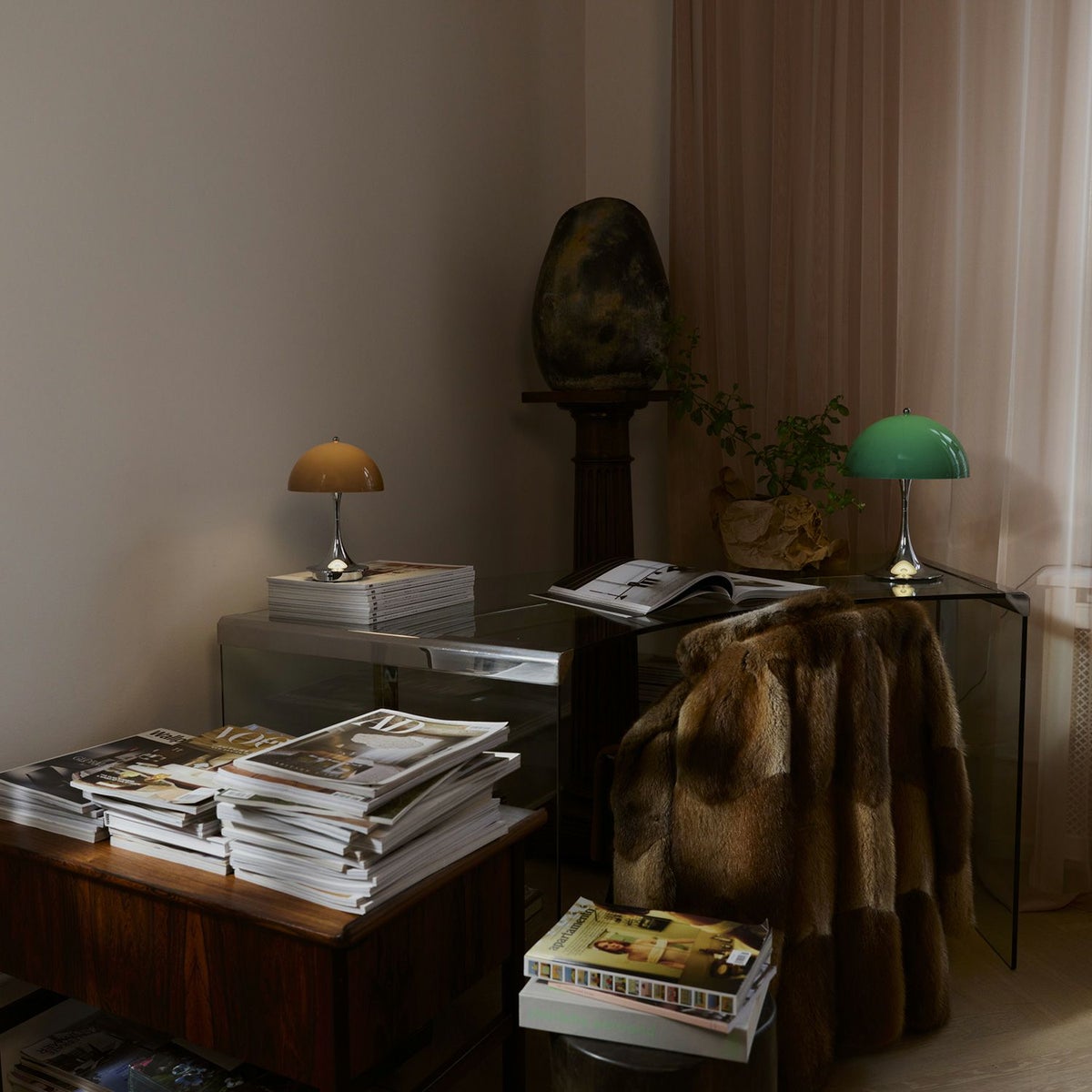 Louis Poulsen ルイスポールセン Panthella 160 Portable パンテラ 160 ポータブル （V3） テーブルランプ カラー：オパール・オレンジ クローム デザイン：ヴェルナー・パントン