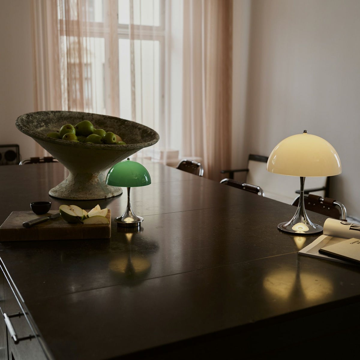 Louis Poulsen ルイスポールセン Panthella 160 Portable パンテラ 160 ポータブル （V3） テーブルランプ カラー：オパール・オレンジ クローム デザイン：ヴェルナー・パントン