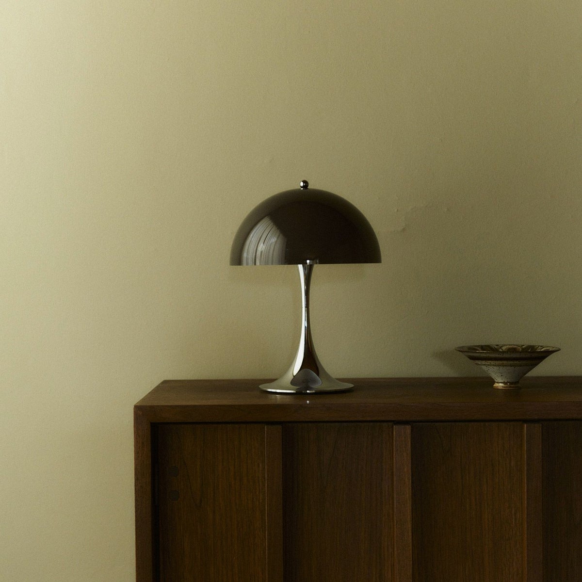 ouis Poulsen ルイスポールセン Panthella 250 Portable パンテラ 250 ポータブル テーブルランプ カラー：オパール・グリーン クローム デザイン：ヴェルナー・パントン