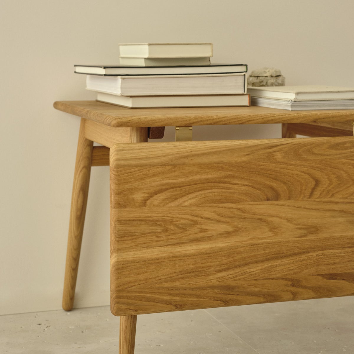 Carl Hansen & Son カール・ハンセン＆サン ND55 Coffee Table コーヒーテーブル 伸長式 拡張板付属 デザイン：ナナ・ディッツェル