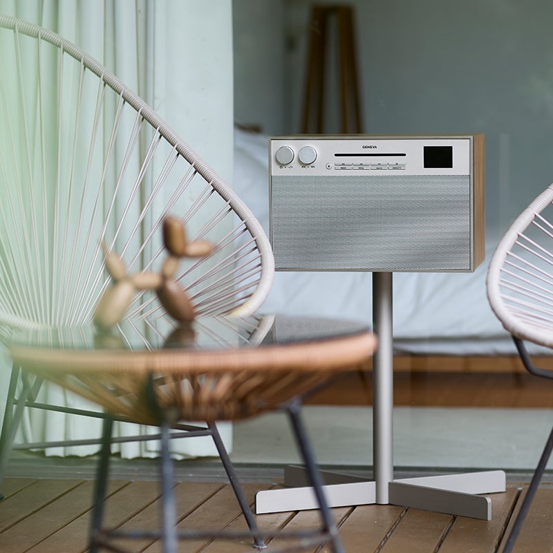 GENEVA ジェネバ Decon / M デコン オールインワンオーディオ Hi-Fi システム CDプレーヤー FMラジオ Wifi Bluetooth スピーカー カラー：3色 ※専用スタンド別売