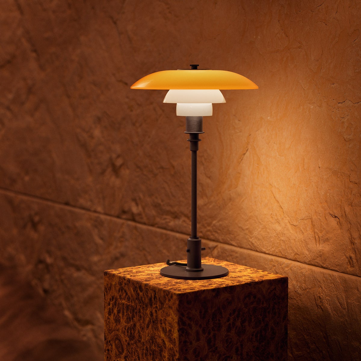 ouis Poulsen ルイスポールセン PH 3/2 Table Lamp Centenary Edition PH 3/2 テーブルランプ センテナリー・エディション スタンドライト Φ285mm アンバー 琥珀色ガラス 真鍮エイジング加工 デザイン：ポール・ヘニングセン