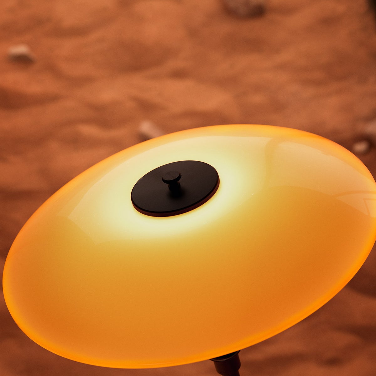Louis Poulsen ルイスポールセン PH 3 1/2-2 1/2 Floor Lamp Centenary Edition フロアランプ センテナリー・エディション スタンドライト Φ330mm アンバー 琥珀色ガラス 真鍮エイジング加工 デザイン：ポール・ヘニングセン
