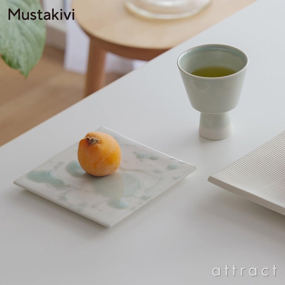 Mustakivi ムスタキビ PLATE プレート 角皿