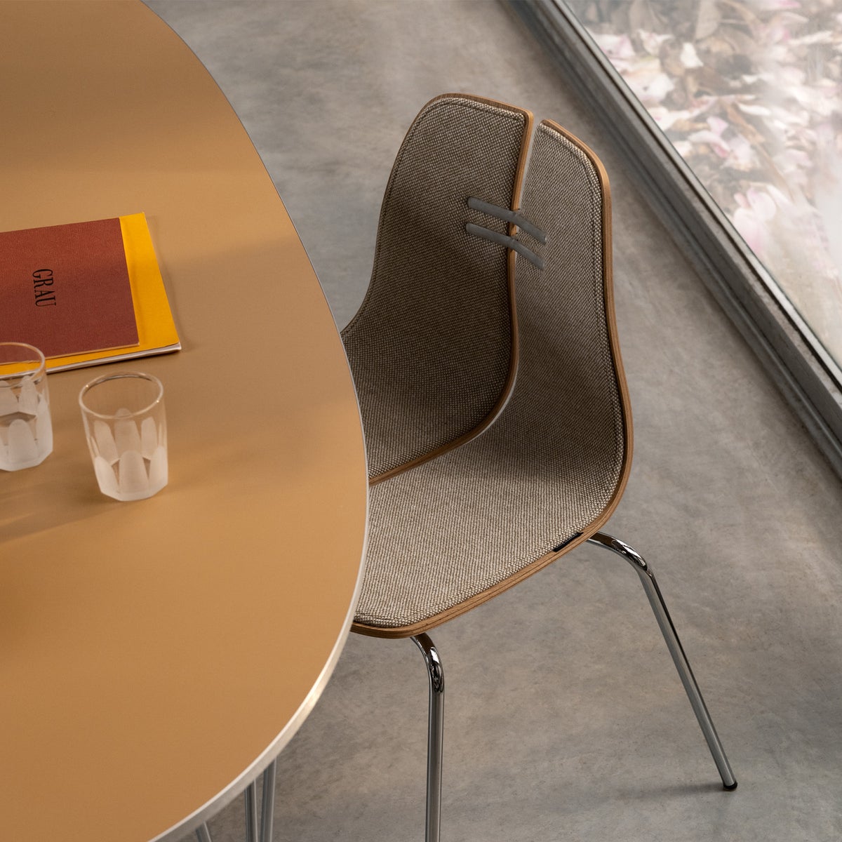 FRITZ HANSEN フリッツ・ハンセン PK3 ダイニングチェア フロントパディング