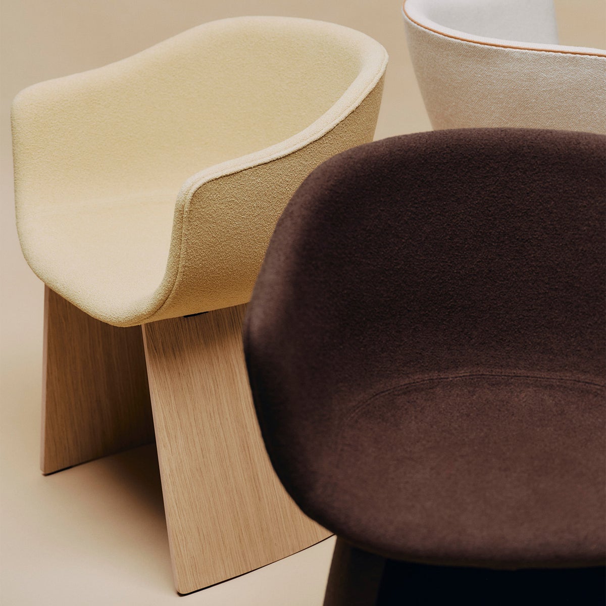 FRITZ HANSEN フリッツ・ハンセン MONOLIT モノリット CM220LA ローアームチェア レザーパイピングなしモデル